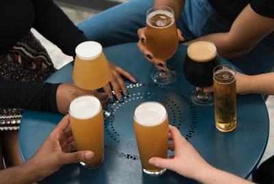 Tour de cerveza a pie de 3 horas en St. Catharines Tour de cerveza a pie de 3 horas en St. Catharines