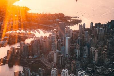 Traslado privado al aeropuerto: aeropuerto internacional de Vanco Traslado privado al aeropuerto: aeropuerto internacional de Vanco