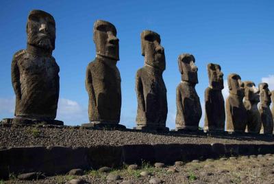 Los siete moais en la isla de Pascua