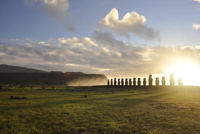Tour Privado: Experiencia de amanecer en Tongariki