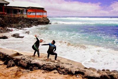 Experiencia de surf en Isla de Pascua