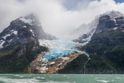 Día completo navegación glaciares Balmaceda & Serrano