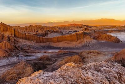Tour en grupo pequeño al Valle de la Luna desde San Pedro de Atacama Tour en grupo pequeño al Valle de la Luna desde San Pedro de Atacama