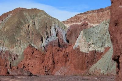 Rainbow Valley Tour en Atacama Rainbow Valley Tour en Atacama