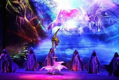 Fantástico espectáculo acrobático en Beijing con traslado