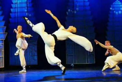 Show de kung fu chino en el teatro rojo con traslado privado de u