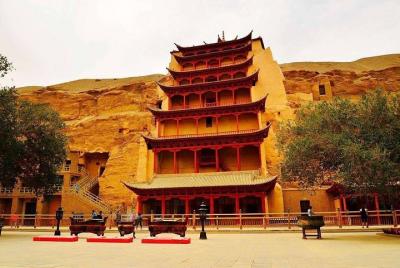 Excursión privada de 5 días a Dunhuang y Jiayuguan  Excursión privada de 5 días a Dunhuang y Jiayuguan