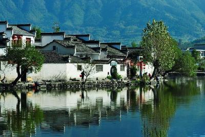 Excursión privada al pueblo de Hongcun y al casco antiguo de Tunxi con almuerzo desde Huangshan