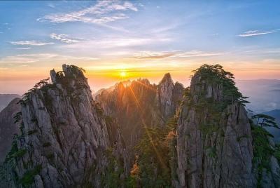 Tour de exploración de día completo por la UNESCO al monte Huangshan