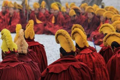 Excursión de 4 días a la ciudad clásica de Lhasa en grupos pequeños desde Zhuhai Excursión de 4 días a la ciudad clásica de Lhasa en grupos pequeños desde Zhuhai