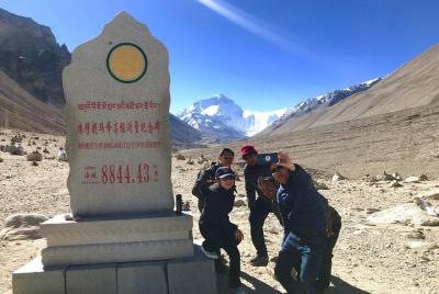 Excursión grupal de 6 noches de Lhasa a Katmandú por tierra Excursión grupal de 6 noches de Lhasa a Katmandú por tierra