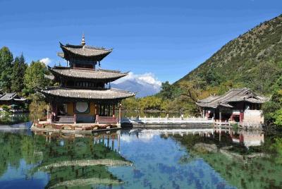 Excursión de 1 día al casco antiguo de Lijiang Excursión de 1 día al casco antiguo de Lijiang