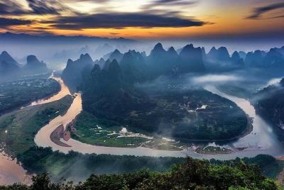 Excursión privada de un día a pie por Essential River River Circle desde Guilin o Yangshuo Excursión privada de un día a pie por Essential River River Circle desde Guilin o Yangshuo