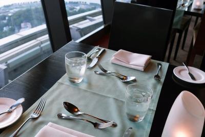 Macao Tower 360 ° Café Juego de té de la tarde Macao Tower 360 ° Café Juego de té de la tarde