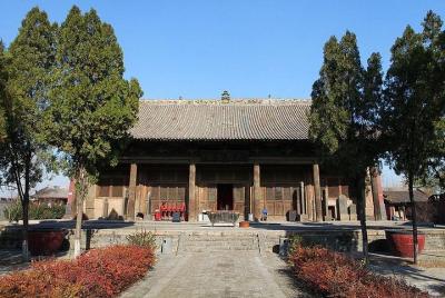 Guía de habla inglesa: la casa de la familia Wang, el antiguo castillo de Zhangbi, el templo Shuanglin