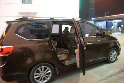 Traslado privado de ida a Datong desde Pingyao con parada en el templo colgante