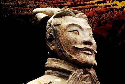 Excursión de un día en grupo pequeño a Xian al ejército de terracota, la muralla de la ciudad, la pagoda y el bazar musulmán Excursión de un día en grupo pequeño a Xian al ejército de terracota, la muralla de la ciudad, la pagoda y el bazar musulmán