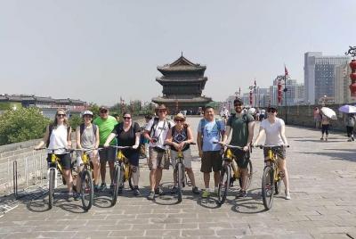 3 horas de Xi'an en bicicleta y clase de caligrafía