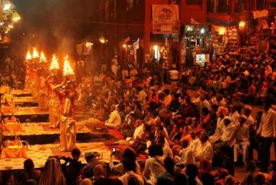 Tour privado de 3 horas por la tarde en Varanasi Aarti