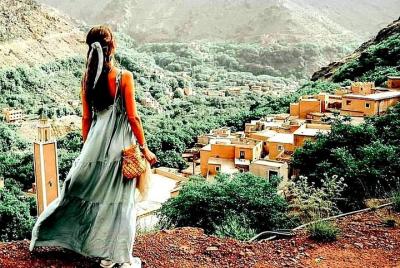 Montañas Atlas Premium y 3 valles de Marrakech, incluido paseo en camello y almuerzo Montañas Atlas Premium y 3 valles de Marrakech, incluido paseo en camello y almuerzo