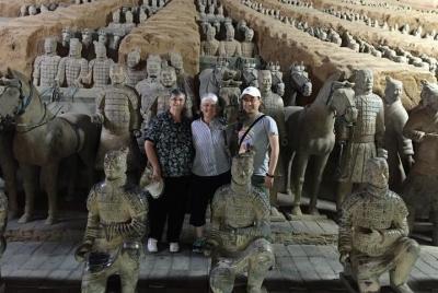 Excursión de un día al grupo Xian Highlight de Terracota con todo incluido Excursión de un día al grupo Xian Highlight de Terracota con todo incluido