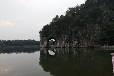 Excursión de 1 día a la ciudad de Guilin con la ciudad de Daxu y la montaña Yao desde Yangshuo Excursión de 1 día a la ciudad de Guilin con la ciudad de Daxu y la montaña Yao desde Yangshuo