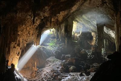 Visita cueva 100% primitiva con Transfer Visita cueva 100% primitiva con Transfer