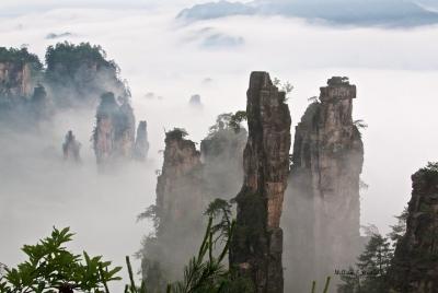 Excursión privada de 4 días a Zhangjiajie: Gran Cañón Enshi y montaña Tianmen Excursión privada de 4 días a Zhangjiajie: Gran Cañón Enshi y montaña Tianmen