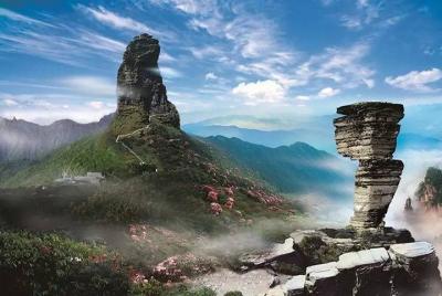 Excursión privada de 3 días a Dehang-Fenghuang y el monte Fanjinshan con hotel desde ZJJ Excursión privada de 3 días a Dehang-Fenghuang y el monte Fanjinshan con hotel desde ZJJ
