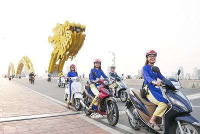 Da Nang Food Tour en moto con Aodai Lady Rider