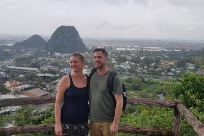 Tour por la ciudad de Da Nang con Marble Mountain, Dragon Bridge, Lady Buddha Statue