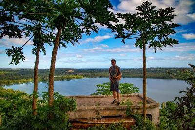 Visita guiada a pie por Vanuatu Bush desde Port Vila Visita guiada a pie por Vanuatu Bush desde Port Vila