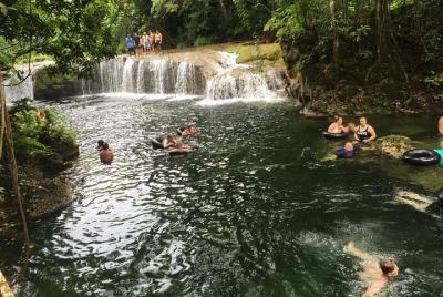 Rarru Cascade y Eton Blue Lagoon con Yumi Tours Rarru Cascade y Eton Blue Lagoon con Yumi Tours