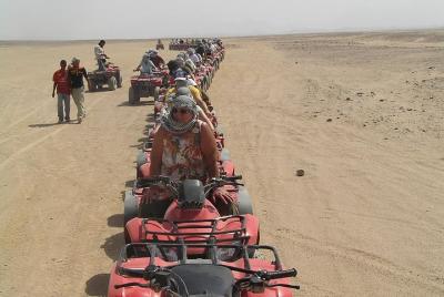 Safari de 7 horas en Sahara Park en Quad, ATV, Buggy Car y Camel 
