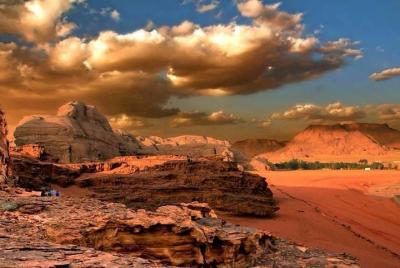 De Petra a Wadi Rum, luego a la ciudad de Amman o al aeropuerto De Petra a Wadi Rum, luego a la ciudad de Amman o al aeropuerto
