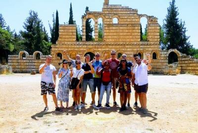 Tour de día completo a Baalbek, Anjar y Ksara Tour de día completo a Baalbek, Anjar y Ksara
