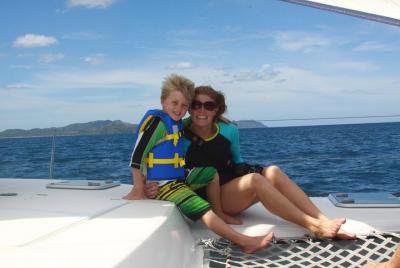 Tour privado en catamarán por la mañana  Tour privado en catamarán por la mañana