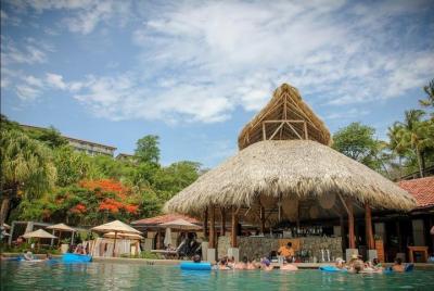 Traslado privado desde el aeropuerto de Liberia a Secrets Papagayo Traslado privado desde el aeropuerto de Liberia a Secrets Papagayo