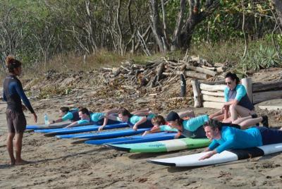 Clases de surf privadas en el Parque Nacional Playa Grande