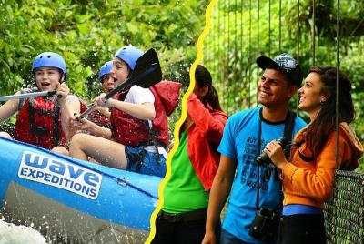 Rafting de clase II y III y puentes colgantes en La Fortuna