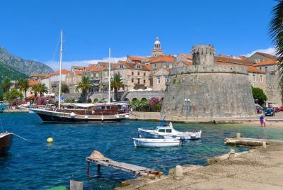 Excursión de día completo para grupos pequeños por Ston y Korčula