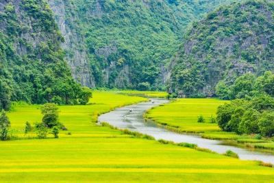 Excursión a Hoa Lu y Tam Coc desde Hanói