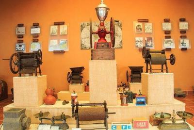 Excursión por la costa de 3 ciudades Cata de café y aventura come