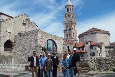 Excursión privada a pie por Split con el palacio de Diocleciano
