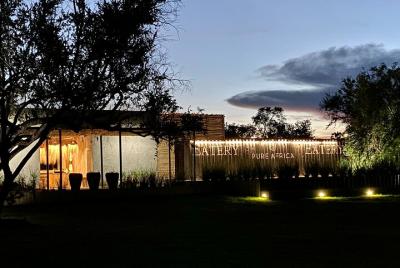La experiencia de la cena Eatery en las Cataratas Victoria
