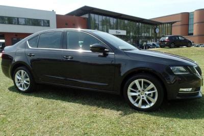 Aeropuerto de Zagreb y traslados al hotel.