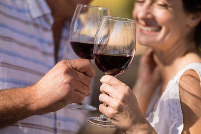 Lunes - Beyond The Grape: Explore con un local - ¡Montañas Troodos a través del vino!