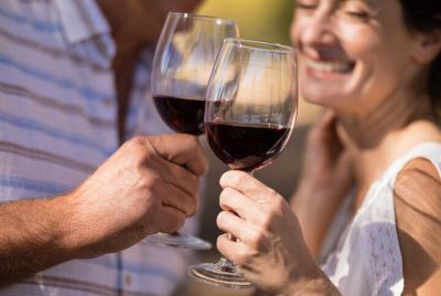 Lunes - Beyond The Grape: Explore con un local - ¡Montañas Troodos a través del vino!