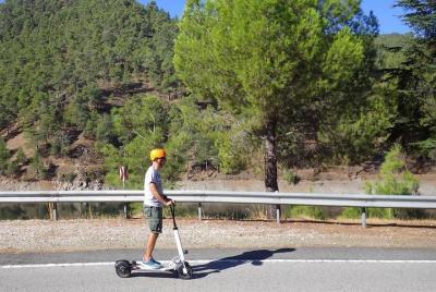 Combo de exploración Escooter y caminata - Bosque de Paphos - Cedar Valley - de Nicosia