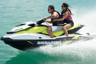 JETSKI 130HP GTI SEADOO (tiene capacidad para 2 personas)